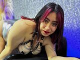KorinaStrong webcam